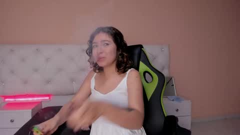 mariie_tayy online show from December 2024 08:14:02 PM