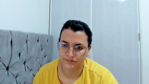 Snapshot of marilyn_garcia chatting on January 2025 01:37:02 PM MARILYN SEXY online show from January 2025 01:37:02 PM