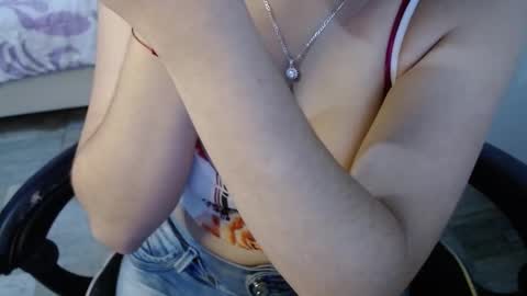 Snapshot of marilyn_lil chatting on February 2025 05:13:02 AM Marilyn online show from February 2025 05:13:02 AM