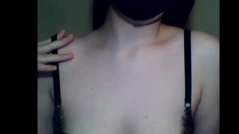 Snapshot of marilyn_mans0n chatting on February 2025 01:53:01 AM Dita online show from February 2025 01:53:01 AM