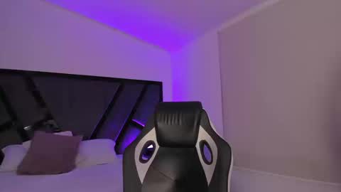 Marilyn online show from September 2025 05:00:01 AM