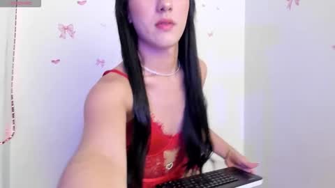 Marilyn online show from November 2025 08:49:01 PM