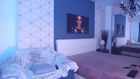 Snapshot of marimais chatting on October 2025 07:05:02 AM Mary Mais online show from October 2025 07:05:02 AM