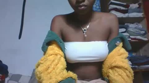 Snapshot of marinagold69 chatting on May 2026 12:29:02 AM marinagold69 online show from May 2026 12:29:02 AM