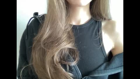 Snapshot of marinalovenow chatting on February 2025 09:32:02 AM Marina online show from February 2025 09:32:02 AM