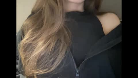 Snapshot of marinalovenow chatting on March 2025 05:11:01 AM Marina online show from March 2025 05:11:01 AM
