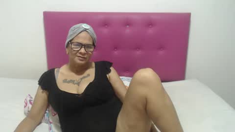 Snapshot of marinamilf chatting on March 2025 01:53:02 AM Marina online show from March 2025 01:53:02 AM