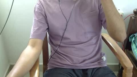 Snapshot of marinavine chatting on April 2026 05:01:02 AM The SHY UncutBoy online show from April 2026 05:01:02 AM