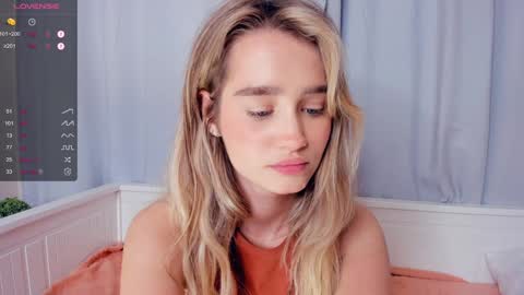 Snapshot of marionfuuller chatting on December 2024 12:23:01 PM Alivia. online show from December 2024 12:23:01 PM