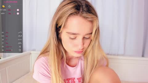 Snapshot of marionfuuller chatting on December 2024 09:20:02 AM Alivia. online show from December 2024 09:20:02 AM