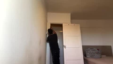 Snapshot of mariov43 chatting on November 2025 10:03:02 AM mariov43 online show from November 2025 10:03:02 AM