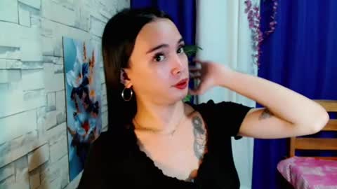 Snapshot of marishkafoxx chatting on June 2026 11:32:02 AM marishka online show from June 2026 11:32:02 AM