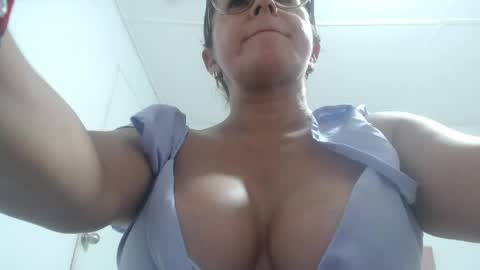mariska_69 online show from June 2026 01:45:01 AM
