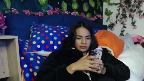 Snapshot of maritza_ferrerr chatting on December 2024 05:53:02 AM Maritza Ferrer -Samara Beltran online show from December 2024 05:53:02 AM