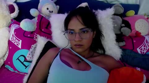 Maritza Ferrer -Samara Beltran online show from November 2025 01:59:01 AM