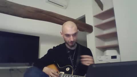 Snapshot of mariusbornofsin chatting on December 2025 10:29:02 PM mariusbornofsin online show from December 2025 10:29:02 PM