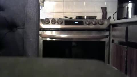 mark0577 online show from October 2025 10:37:02 AM