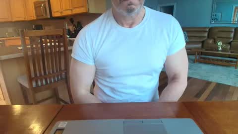 Snapshot of mark48130 chatting on March 2025 01:04:01 PM Mark online show from March 2025 01:04:01 PM