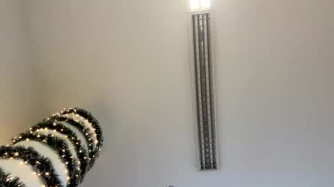 Mark online show from December 2025 09:47:02 AM