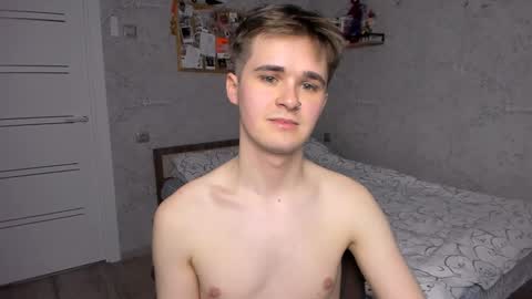 Snapshot of mark_bearcub chatting on December 2024 09:32:02 PM Mark online show from December 2024 09:32:02 PM
