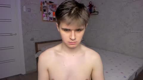 Snapshot of mark_bearcub chatting on January 2025 08:04:01 PM Mark online show from January 2025 08:04:01 PM