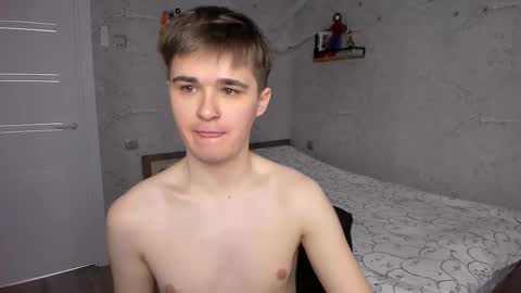 Snapshot of mark_bearcub chatting on February 2025 07:00:02 AM Mark online show from February 2025 07:00:02 AM