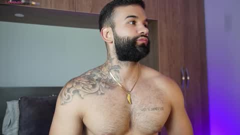 Snapshot of mark_hazze chatting on October 2025 07:23:02 PM Mark online show from October 2025 07:23:02 PM