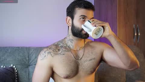 Snapshot of mark_hazze chatting on November 2025 09:50:02 PM Mark online show from November 2025 09:50:02 PM