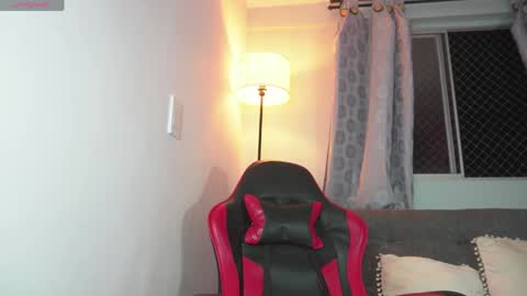 Mark online show from May 2026 10:50:03 PM