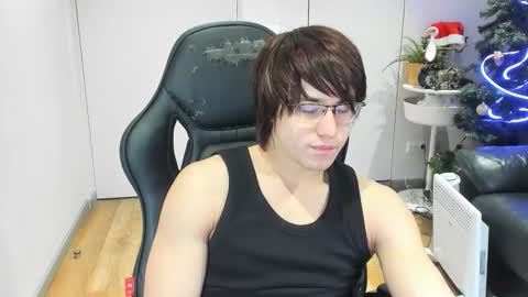 mark online show from December 2025 07:14:02 AM