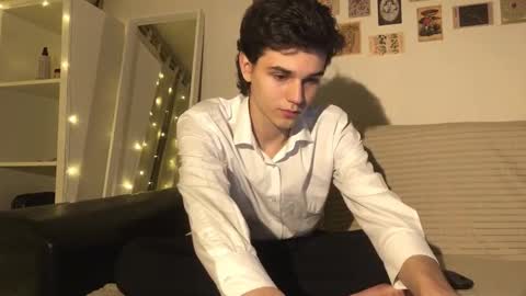 Snapshot of mark_romal chatting on November 2025 03:00:01 PM Mark online show from November 2025 03:00:01 PM