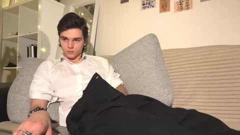 Snapshot of mark_romal chatting on November 2025 02:53:02 PM Mark online show from November 2025 02:53:02 PM