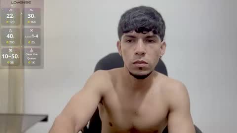 Snapshot of mark_rut chatting on February 2025 10:04:01 PM MODEL Mark Rut online show from February 2025 10:04:01 PM