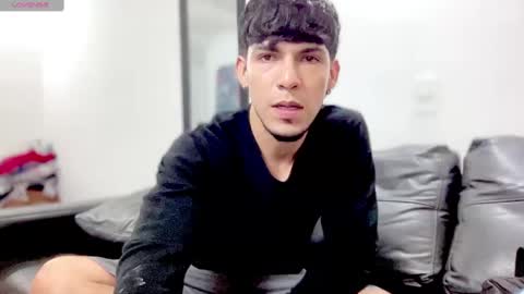 Snapshot of mark_rut chatting on February 2025 06:17:02 AM MODEL Mark Rut online show from February 2025 06:17:02 AM