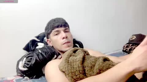 Snapshot of mark_rut chatting on March 2025 01:10:02 AM MODEL Mark Rut online show from March 2025 01:10:02 AM