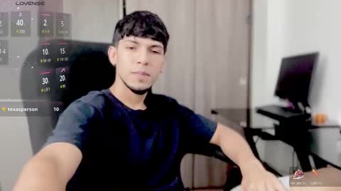 Snapshot of mark_rut chatting on March 2025 09:03:02 PM MODEL Mark Rut online show from March 2025 09:03:02 PM