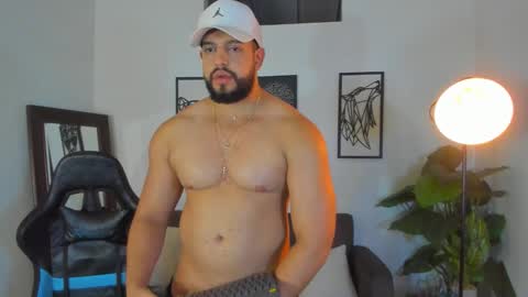 mark_x23 online show from February 2026 01:35:02 AM