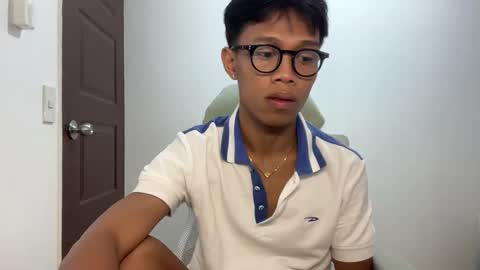 markanthony54 online show from April 2026 02:17:02 PM