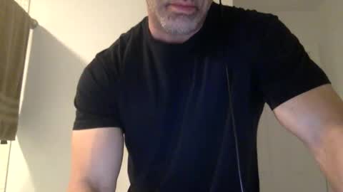 markk702 online show from October 2025 02:34:01 AM