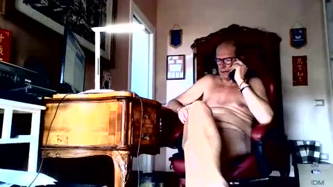 markmarkmark00 online show from May 2026 02:14:02 PM