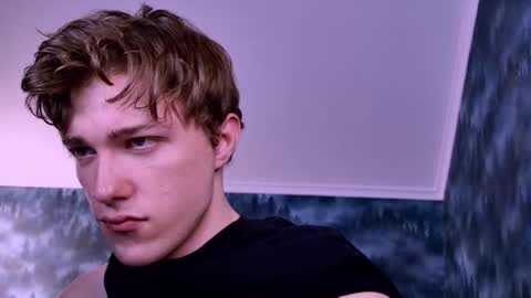 markshot_ online show from November 2025 05:14:01 PM