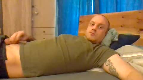 markus_7 online show from June 2026 05:22:02 PM