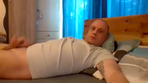 markus_7 online show from June 2026 07:35:02 AM