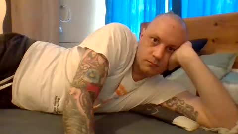 markus_7 online show from June 2026 09:03:02 AM