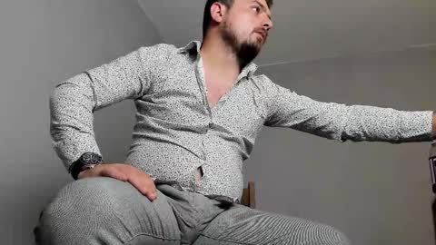 Snapshot of markwaynescr chatting on October 2025 08:39:02 PM MARK online show from October 2025 08:39:02 PM