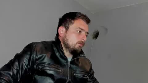 Snapshot of markwaynescr chatting on October 2025 12:00:02 PM MARK online show from October 2025 12:00:02 PM