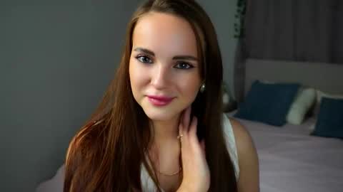 Snapshot of marlenegadley chatting on October 2025 09:40:02 AM Kira online show from October 2025 09:40:02 AM
