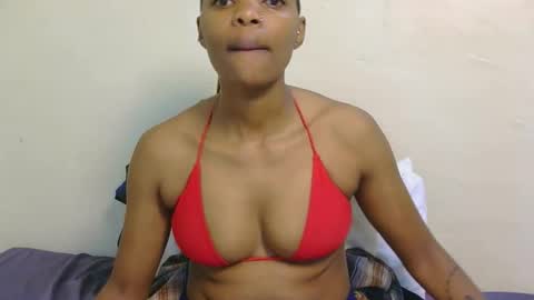 Snapshot of marly_babe chatting on March 2026 11:15:01 PM Marly online show from March 2026 11:15:01 PM