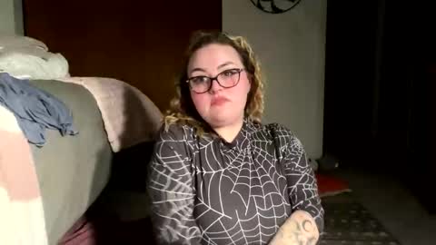 Snapshot of maroon_moon chatting on February 2025 12:37:01 AM maroon_moon online show from February 2025 12:37:01 AM