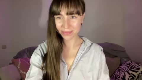 Snapshot of maroonaaa chatting on October 2025 12:25:01 PM Mary online show from October 2025 12:25:01 PM